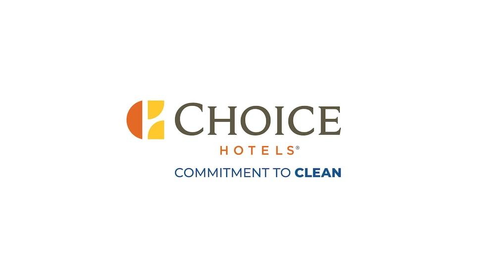 Comfort Inn & Suites Dimondale - Lansing Экстерьер фото